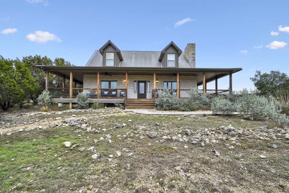 180 Oak Terrace Road, Wimberley, TX 78676, VACATION PROPERTY MASTERS